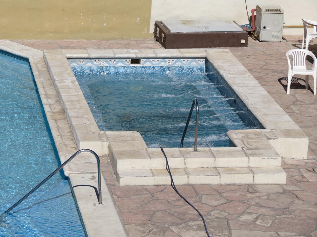Hotel Arenales Villa Carlos Paz Eksteriør billede