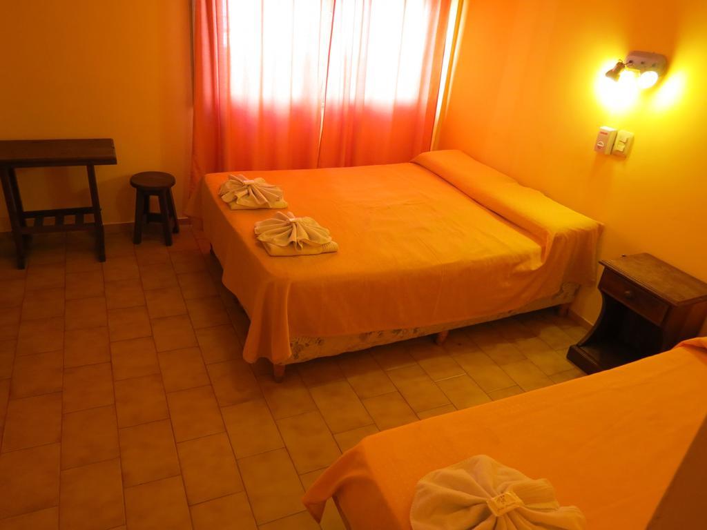 Hotel Arenales Villa Carlos Paz Værelse billede